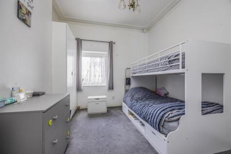 Lower Flat, 54 North End Avenue, Portsmouth-Portic