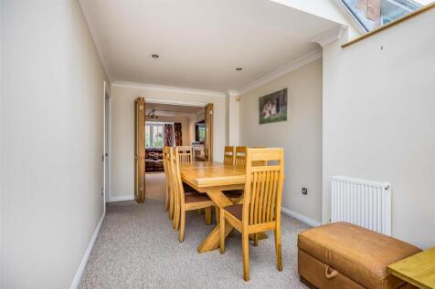 7 Pipit Close, Horndean-Small-PorticoMarketing-Nex
