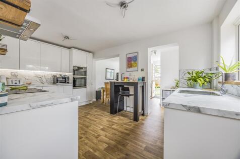 10 Overton Road, Southbourne-PorticoMarketing-Nexa