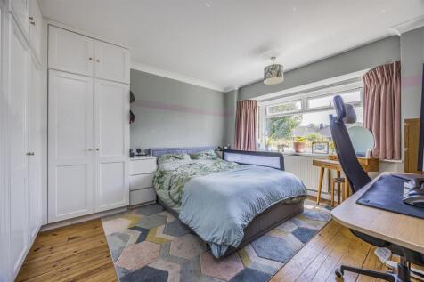 14 Nore Crescent, Emsworth-PorticoMarketing-Nexa-3