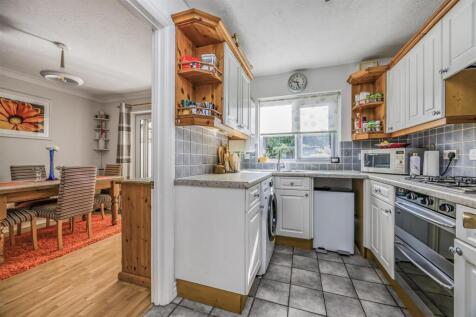10 Malvern Mews, Emsworth-PorticoMarketing-Treagus