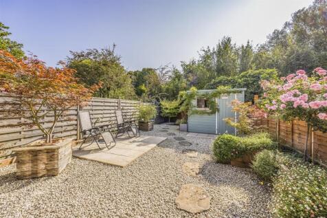 10 Malvern Mews, Emsworth-PorticoMarketing-Treagus