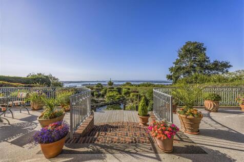 Portsdown Lodge, Skew Road, Portchester-PorticoMar