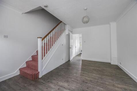 9 Belverdere Place, Petersfield-PorticoMarketing-N