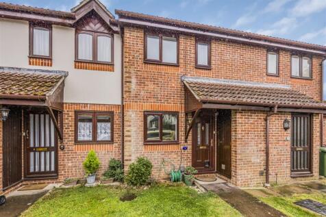 9 Belverdere Place, Petersfield-PorticoMarketing-N