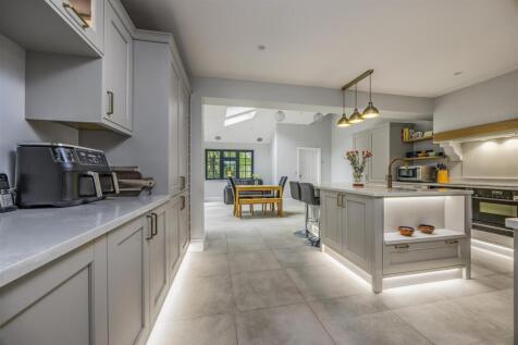 Hollyhill House, Hollybank Lane, Emsworth-PorticoM