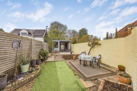 The Nook, North Street, Westbourne-PorticoMarketin