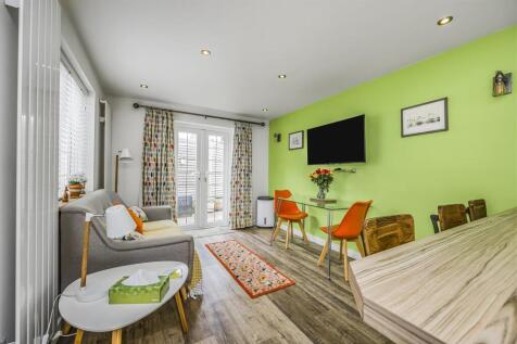 The Nook, North Street, Westbourne-PorticoMarketin