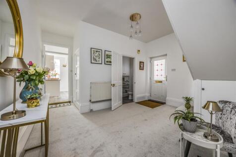 The Nook, North Street, Westbourne-PorticoMarketin