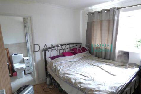 Bedroom 3.jpg