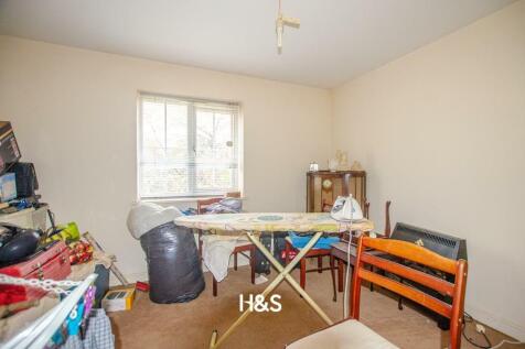 12 cardiff grove bedroom 3.jpg