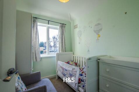 5 stanway road bedroom 3.jpg