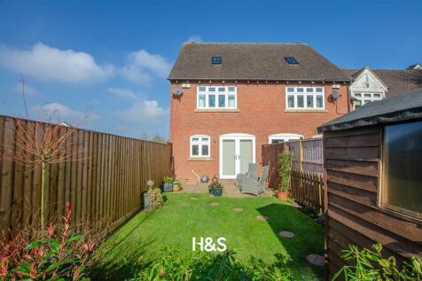 10 kineton croft - external 1.jpg