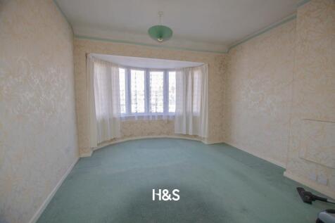 Stoneyford Grove - bedroom 1.jpg