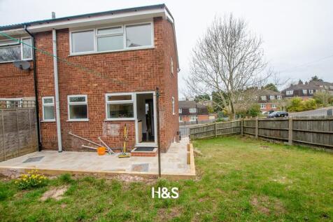 118 dawberry fields road - rear garden...jpg