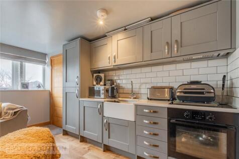 Living/ Kitchen
