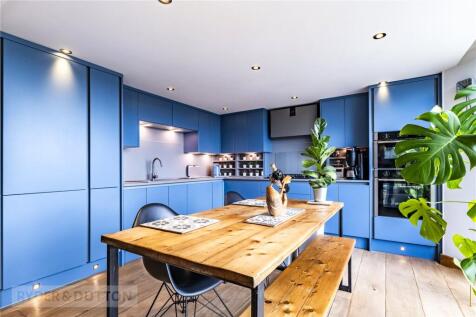 Kitchen/Diner/Family