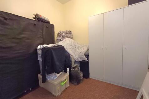 Office/Dressing Room
