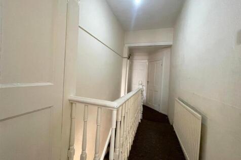 Hallway.jpg