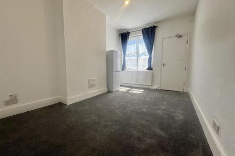 Big Bedroom