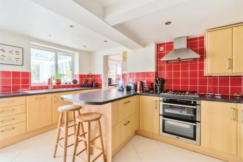 Kitchen / Breakfast Room