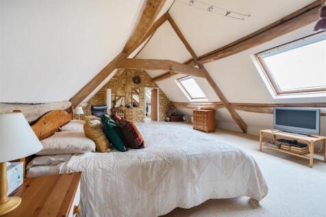 Master Suite 2nd Floor