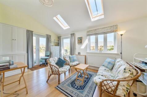 Garden / Family Room