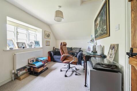 Bedroom 3 / Study