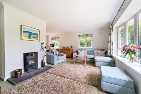L-shaped Living Room