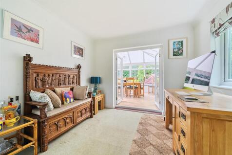 Optional Dining Area / Living Room
