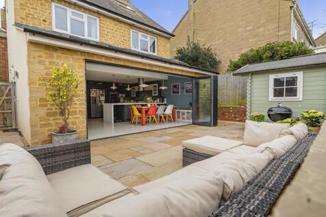 Patio / Rear