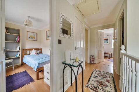 Landing / Bedroom 3