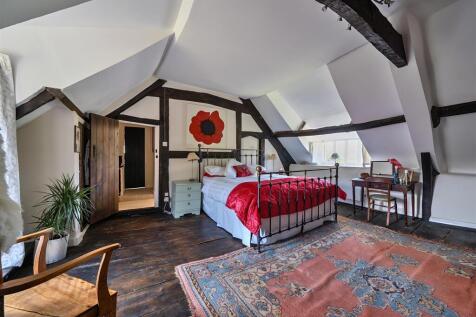 Main bedroom