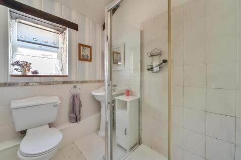 Annexe Shower Room