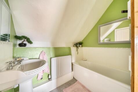 En Suite Bathroom