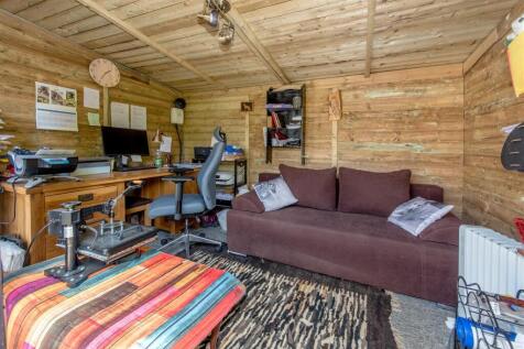 Summerhouse / Office