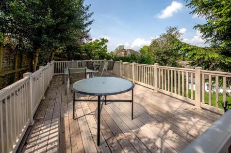 Rear Deck