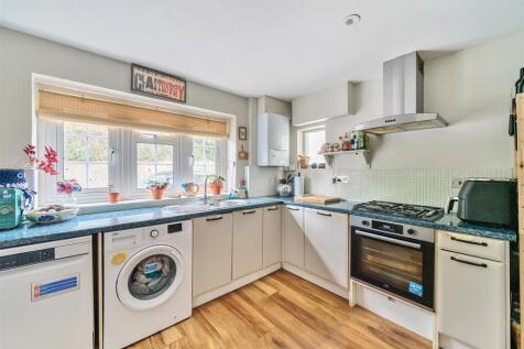 Kitchen / Breakfast Room