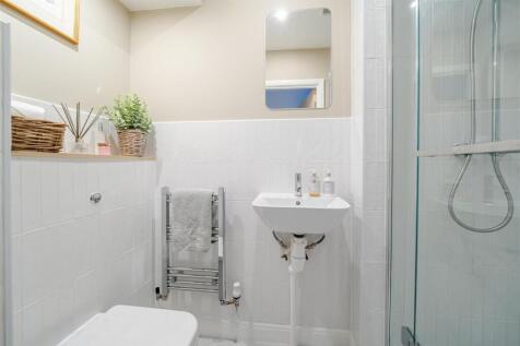 Ground Floor Shower