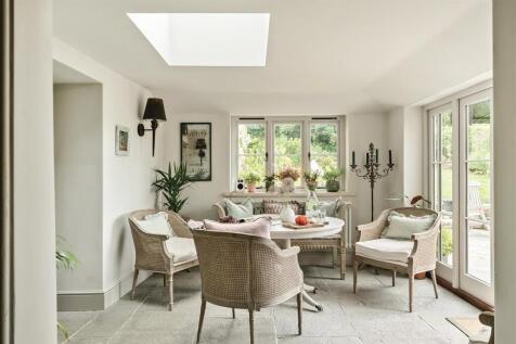 Garden / Breakfast Room