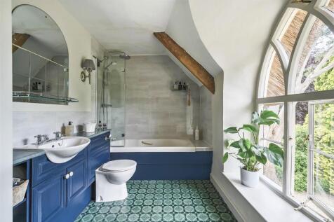 En Suite 1