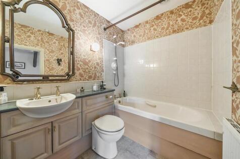 En Suite 2