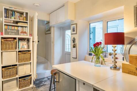 Optional Breakfast / Dining Area