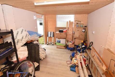 Gym/Outbuilding