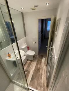 En-suite shower room