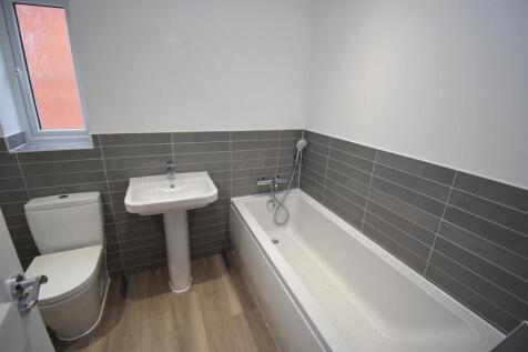 Bath / Shower Room