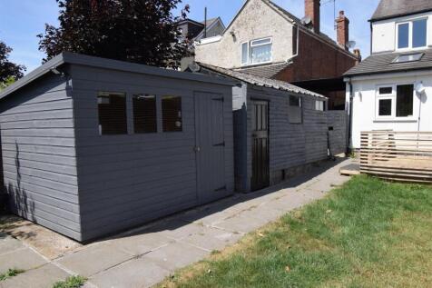 Storage shed