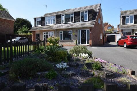 Front Garden/Driveway