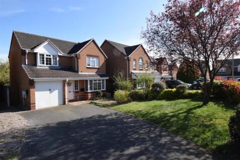 Front Garden/Driveway