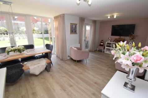Kitchen/Diner/Family Room